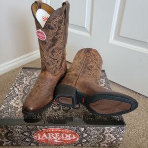 Brand New Women's Laredo Tan Brown Distressed Toe Leather Western Boot Size 8.5